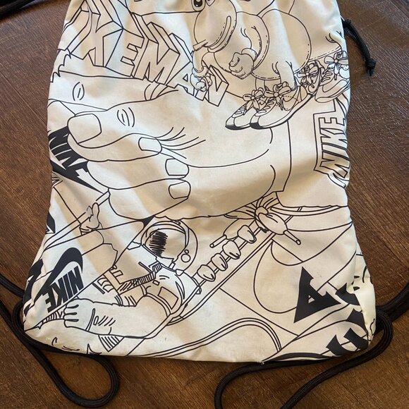 Nike Heritage Gym Bag - Picture 4 of 6